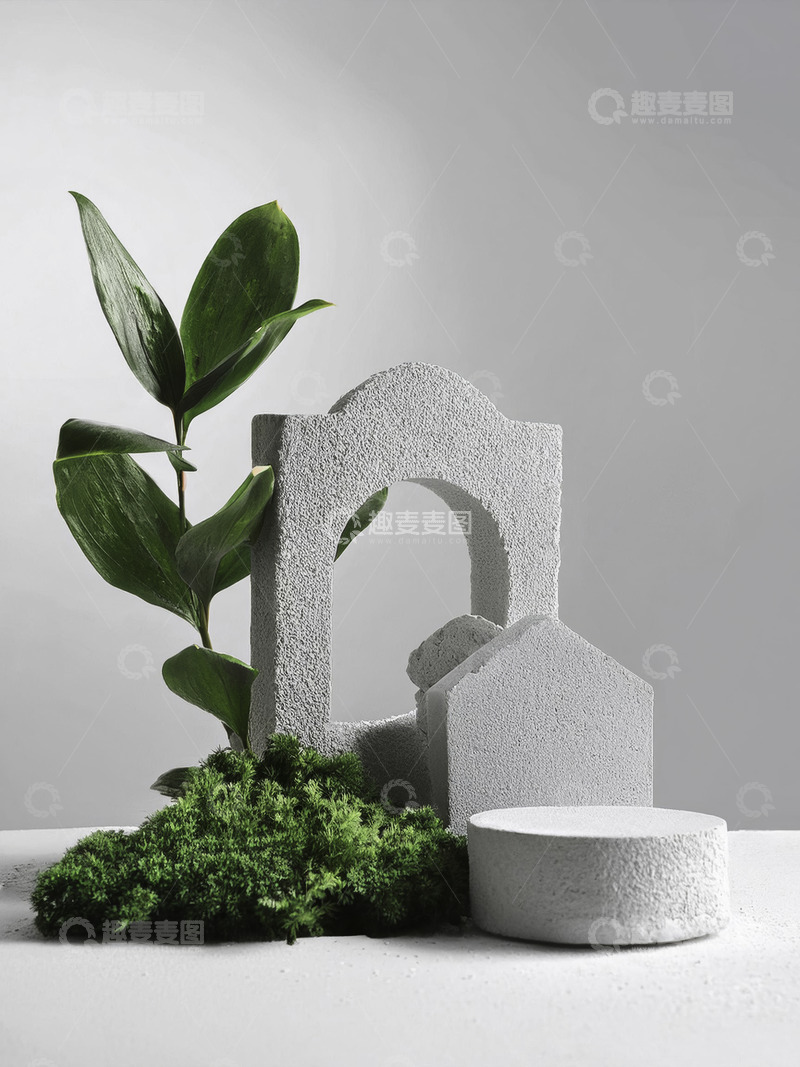 高清大图下载【趣麦麦图】美妆背景展台的枯枝干倚石悠韵长2