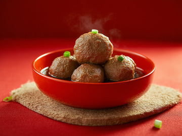 创意美食肉丸子摄影