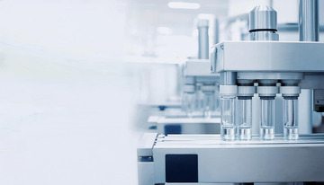 机械臂与小瓶的精准互动