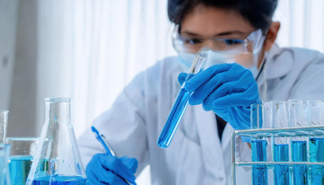 试剂的科研人员实验选择