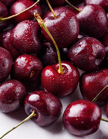 充满食欲的樱桃