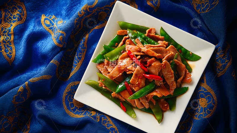 青红椒腊肉搭配的中式经典美食