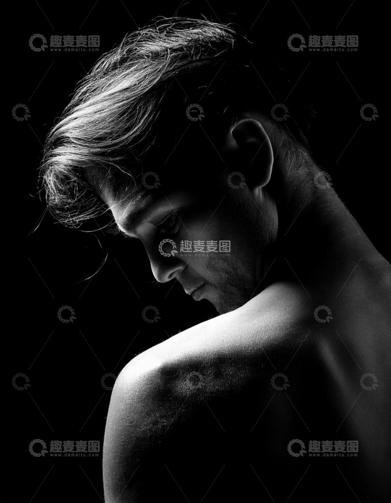 高清大图下载【趣麦麦图】男性轮廓的美