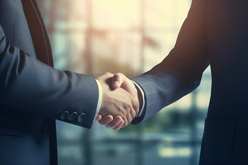 商业握手合作人物特写