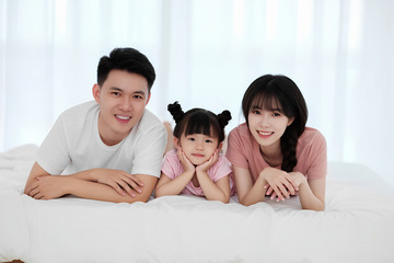 一家三口甜蜜趴趴趣