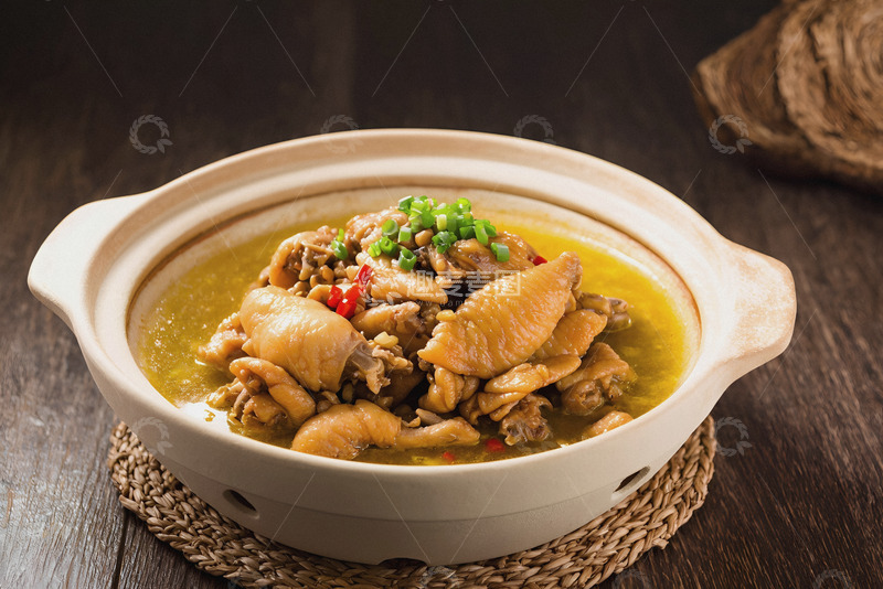 高清大图下载【趣麦麦图】美味土豆炖鸡肉大餐