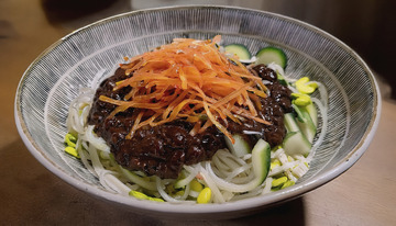 舌尖上的杂酱面：美味难抵挡