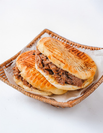 香酥饼皮肉夹馍2