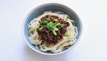 杂酱面：酱香四溢面条爽滑1