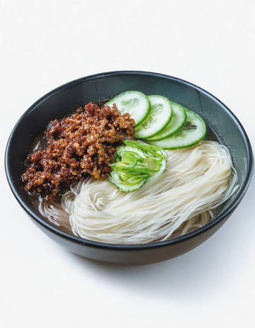 杂酱面：传统风味新呈现