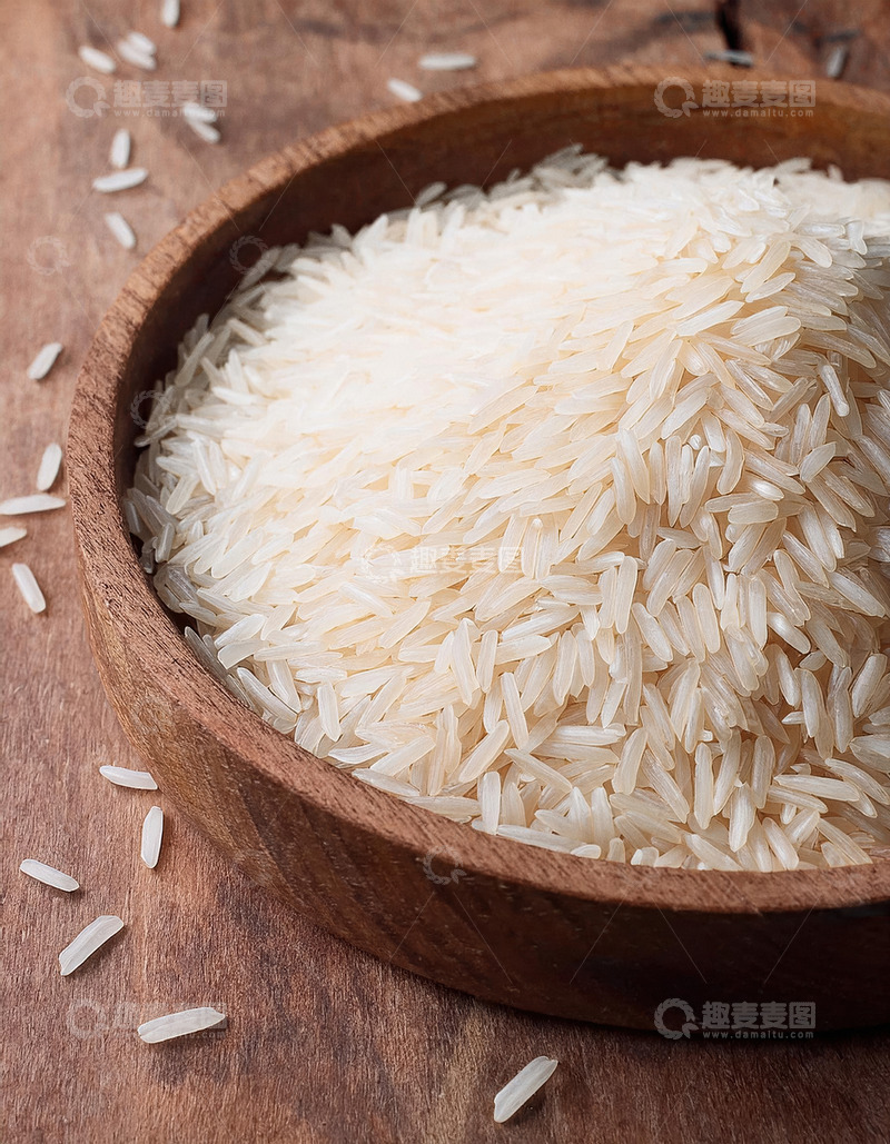 高清大图下载【趣麦麦图】-木碗盛放大米