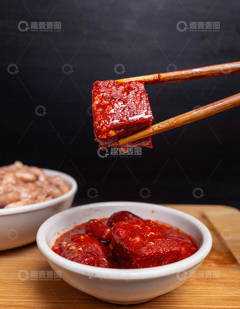 高清大图下载【趣麦麦图】红腐乳佳肴：色香味的完美融合1