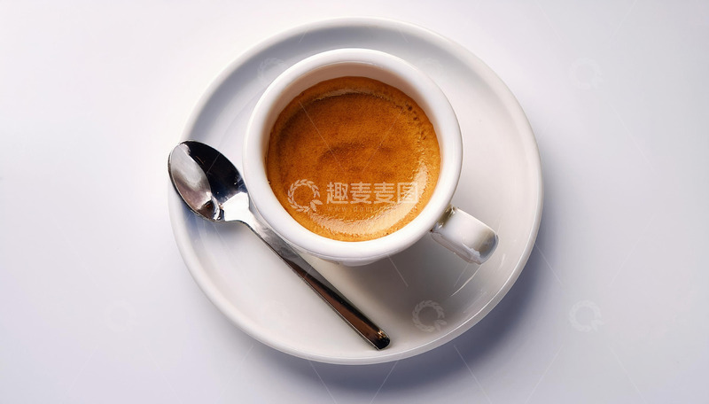 高清大图下载【趣麦麦图】碟子上面的一杯咖啡艺术拉花