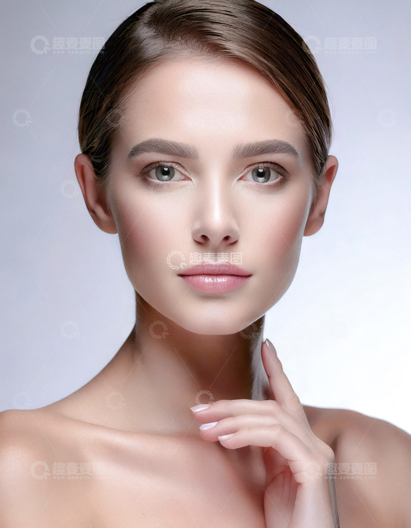 医美模特上半身
