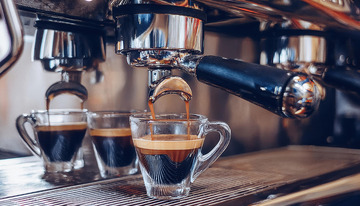 咖啡机咖啡流出