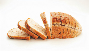 多样面包丰富餐食