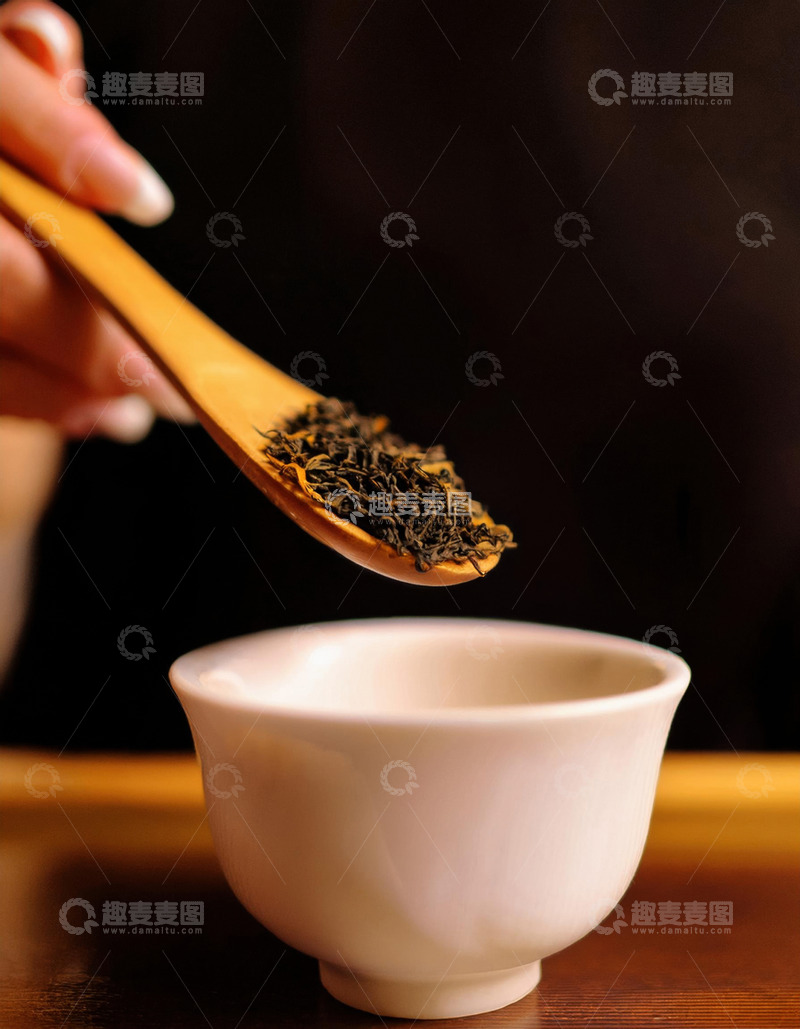 高清大图下载【趣麦麦图】传统取茶动作图助力茶文化推广