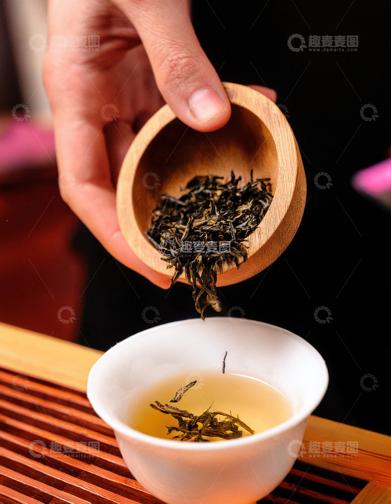 高清大图下载【趣麦麦图】迷人的取茶场景用于广告背景提升格调