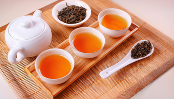 悠然的红茶品茶场景助力茶文化传播更温馨