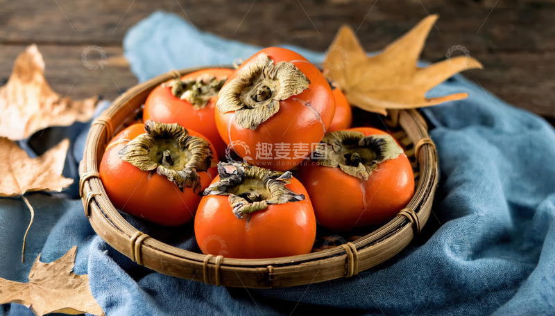 高清大图下载【趣麦麦图】竹篮秋柿，一抹暖色诗意浓