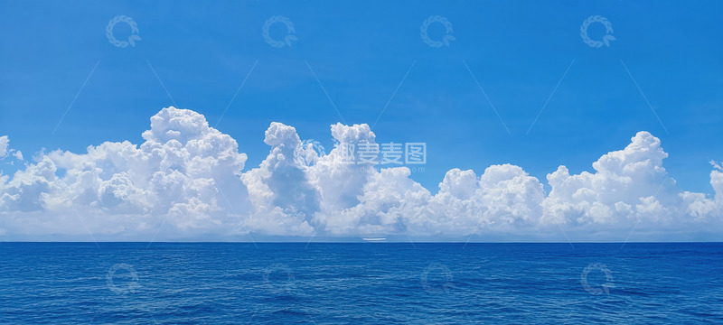 碧海蓝天间的云朵绮梦