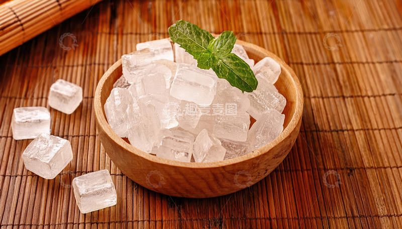 高清大图下载【趣麦麦图】木碗冰糖伴薄荷于竹席之上
