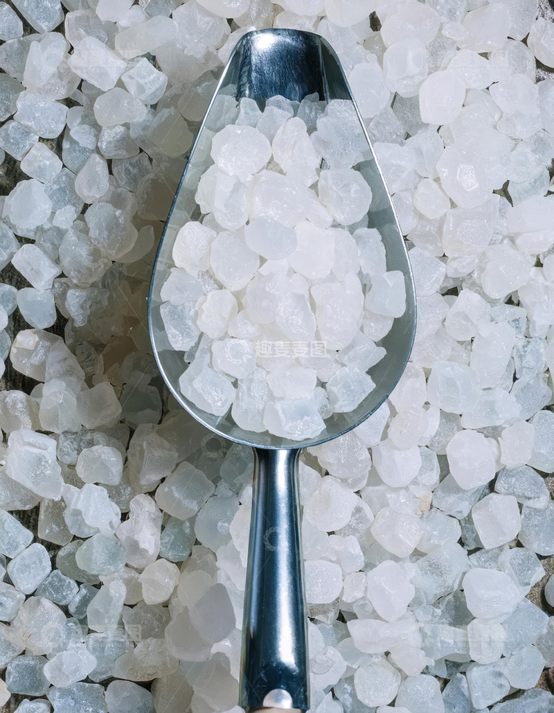 高清大图下载【趣麦麦图】银铲上的晶莹冰糖小颗粒