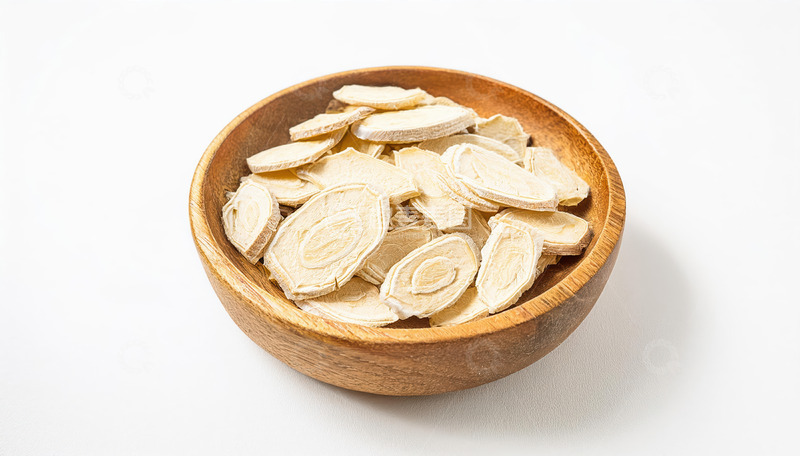 高清大图下载【趣麦麦图】木碗中人参切片的质朴之美