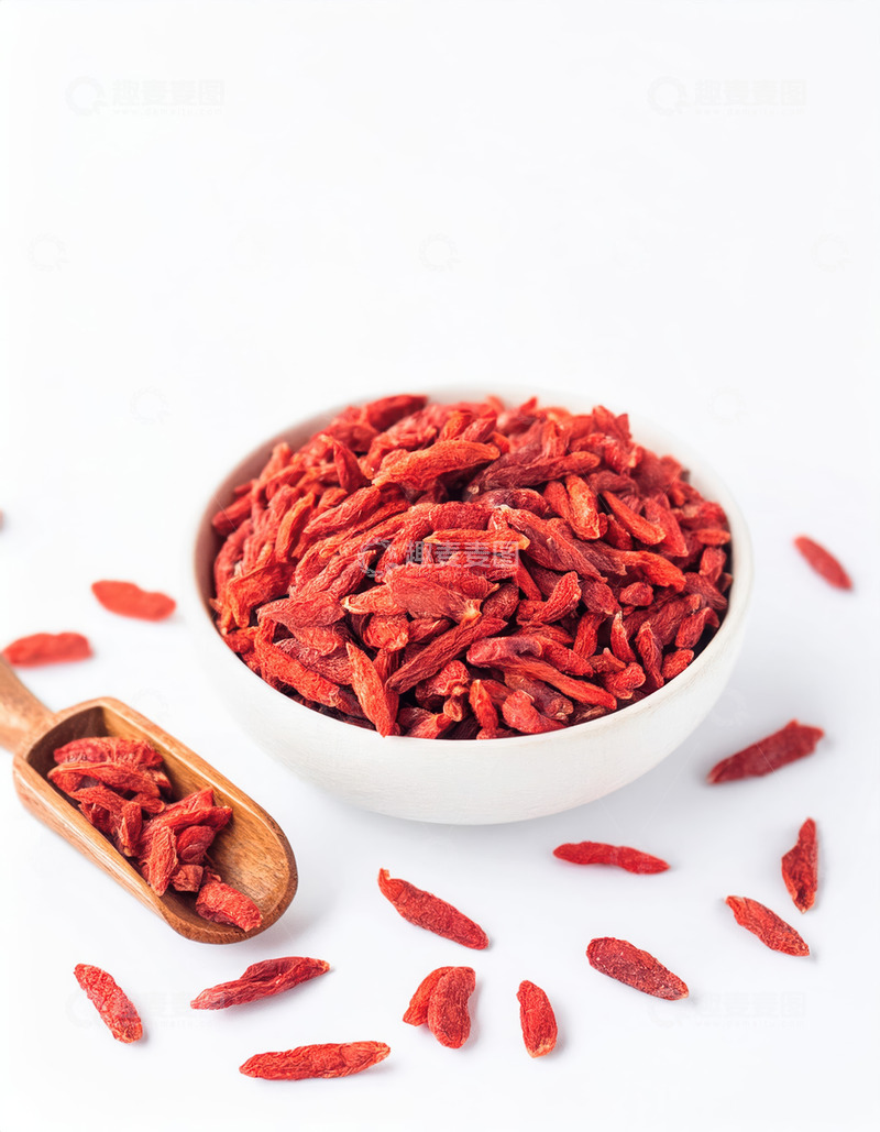 高清大图下载【趣麦麦图】白碗木勺盛置的饱满红枸杞