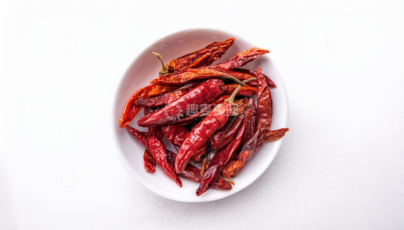 高清大图下载【趣麦麦图】白盘盛放的干制红辣椒