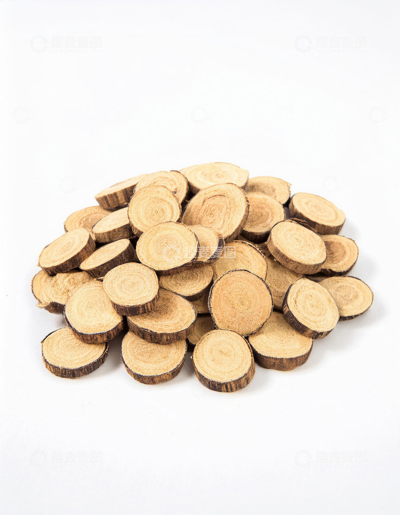 高清大图下载【趣麦麦图】白色背景下的一堆甘草切片