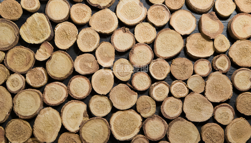 高清大图下载【趣麦麦图】整齐排列的甘草切片阵列