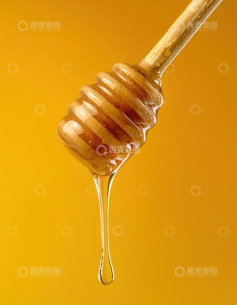 高清大图下载【趣麦麦图】蜂蜜:蜜勺垂挂金黄蜂蜜的美妙景象