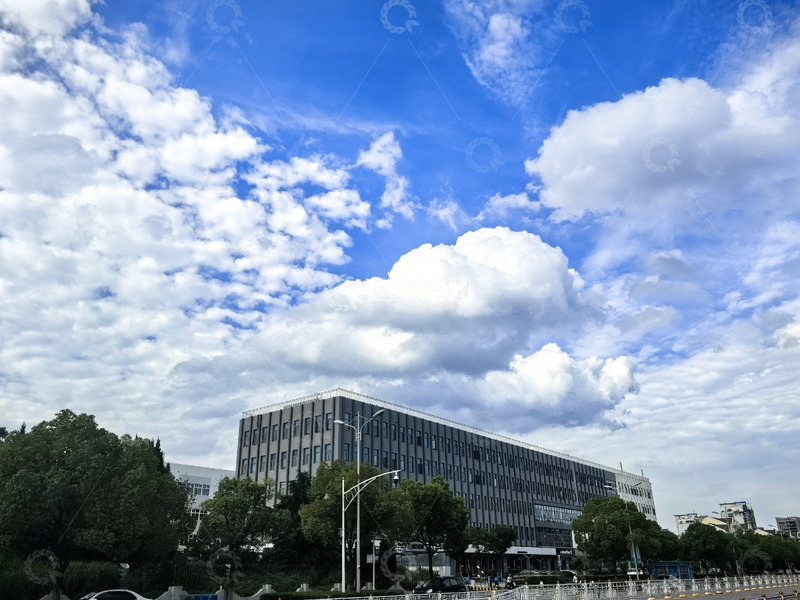 高清大图下载【趣麦麦图】城市风光蓝天白云