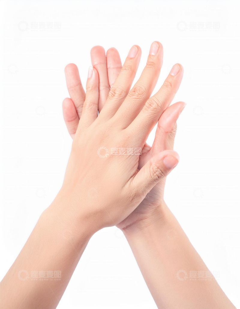 高清大图下载【趣麦麦图】双手交叠相握的亲密手势画面