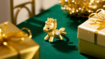 黄金  小马   珠宝 