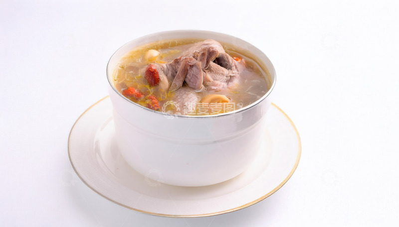 高清大图下载【趣麦麦图】白瓷碗中盛的滋补肉类养生汤
