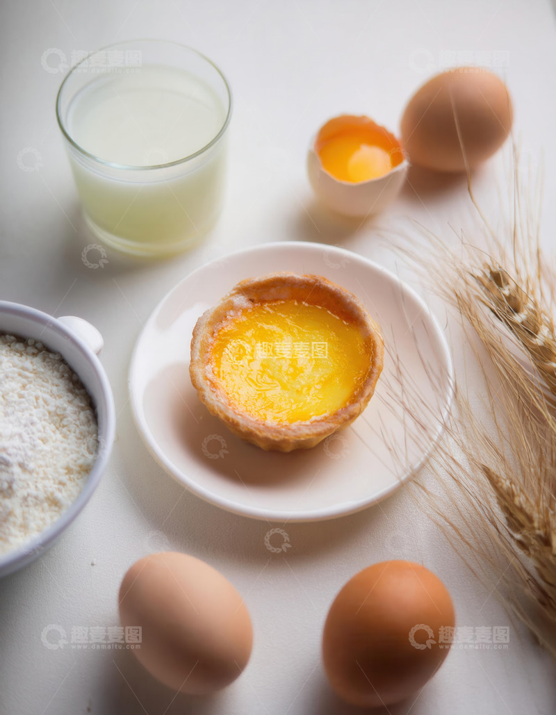 高清大图下载【趣麦麦图】蛋挞与食材摆放出美味画面