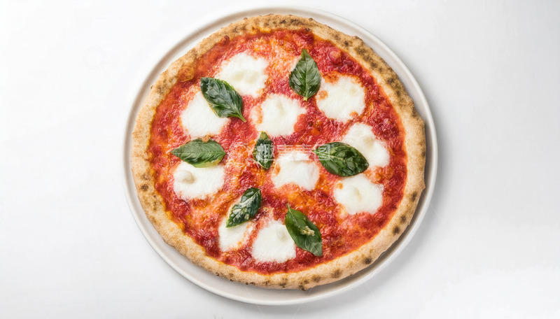 高清大图下载【趣麦麦图】白盘上的罗勒叶马苏里拉芝士披萨