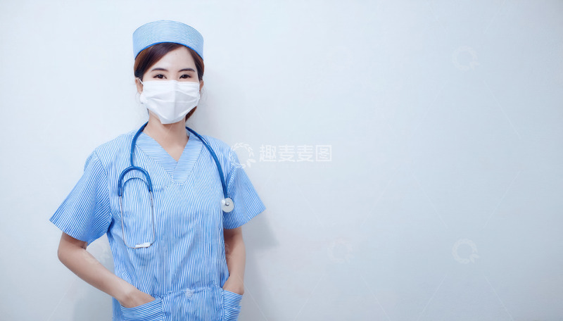 高清大图下载【趣麦麦图】蓝衣护士微笑，尽显专业风采