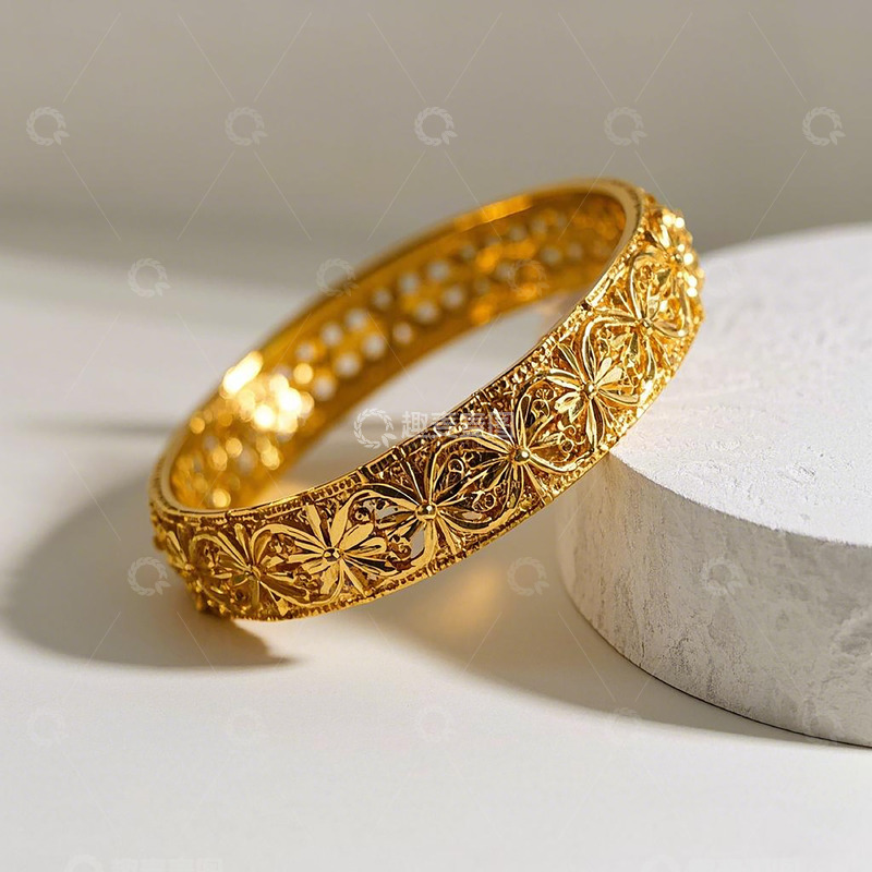 高清大图下载【趣麦麦图】雕花设计金色手镯