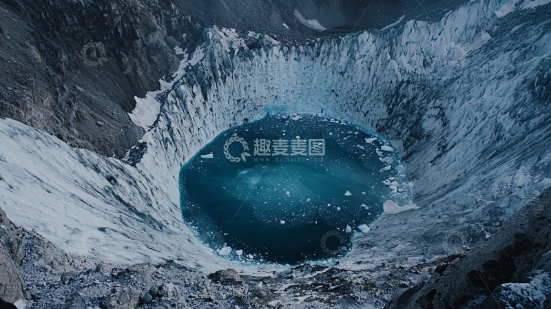 高清大图下载【趣麦麦图】冰川湖泊俯瞰图