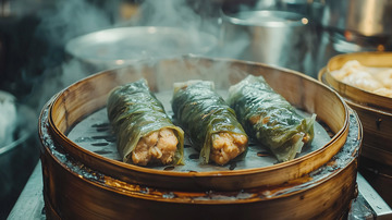 蒸笼里的菜卷
