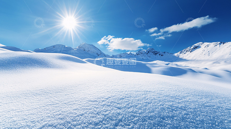 高清大图下载【趣麦麦图】阳光明媚的雪山风景