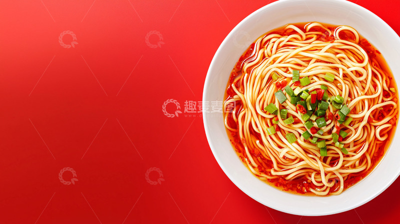 高清大图下载【趣麦麦图】红底白碗麻辣面