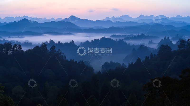 高清大图下载【趣麦麦图】自然景观山峦森林云雾
