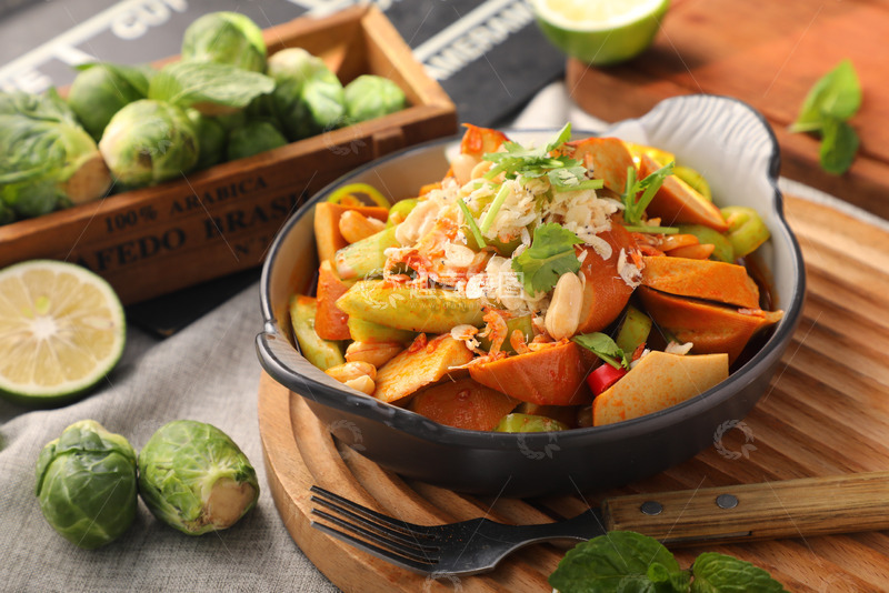 高清大图下载【趣麦麦图】拌素鸡黄瓜下酒菜1