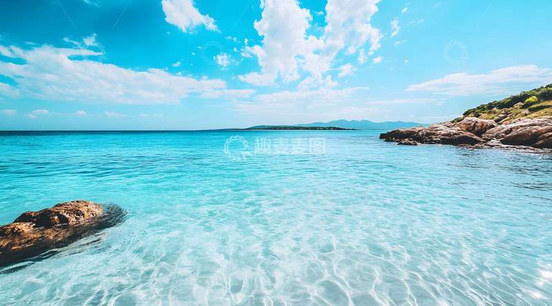 高清大图下载【趣麦麦图】晴朗天空下的大海