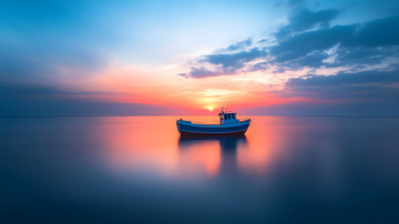 宁静大海上的船6