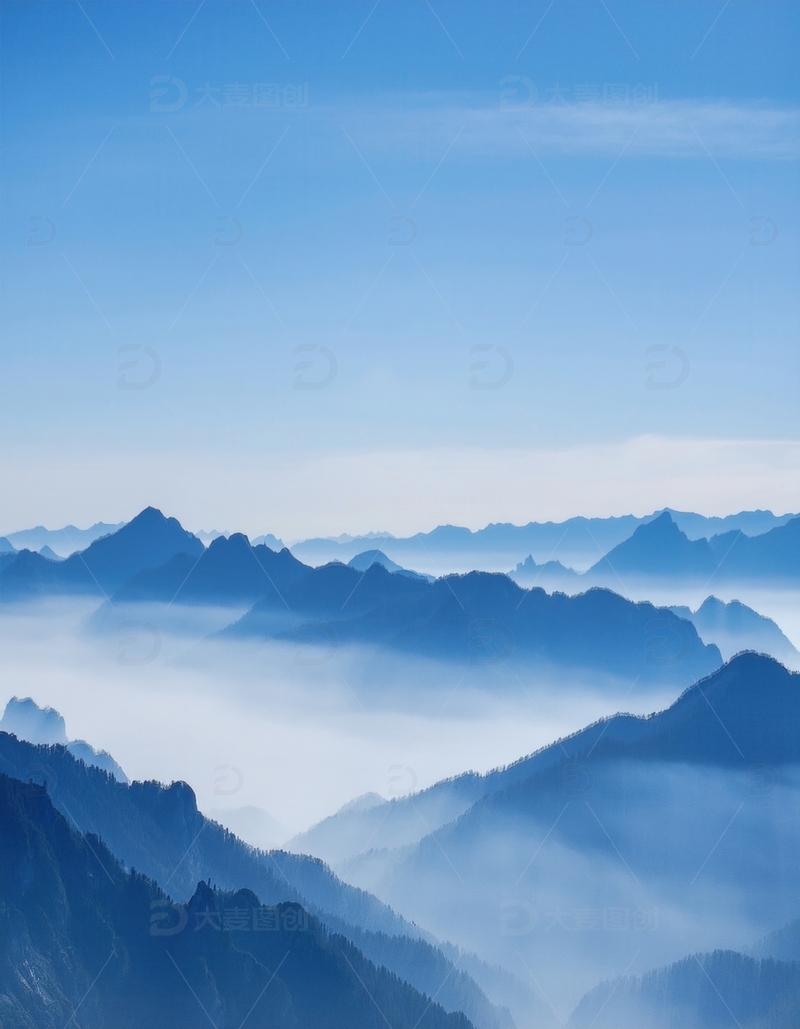 高清大图下载【趣麦麦图】蓝天淡霭下的层叠黄山山峦